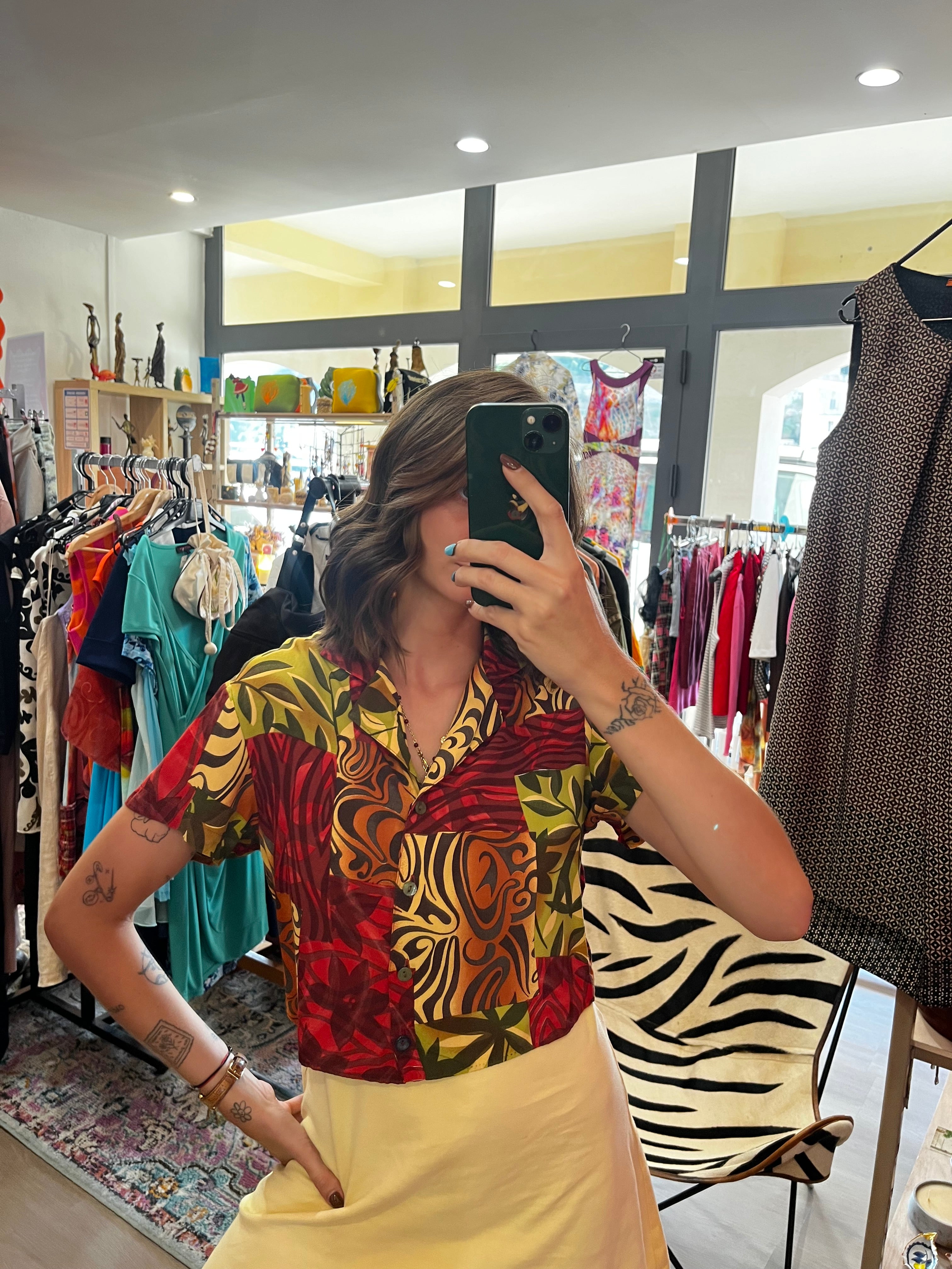 Chemise crop à motifs rétro
