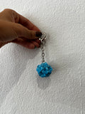 Porte clés fleur bleue