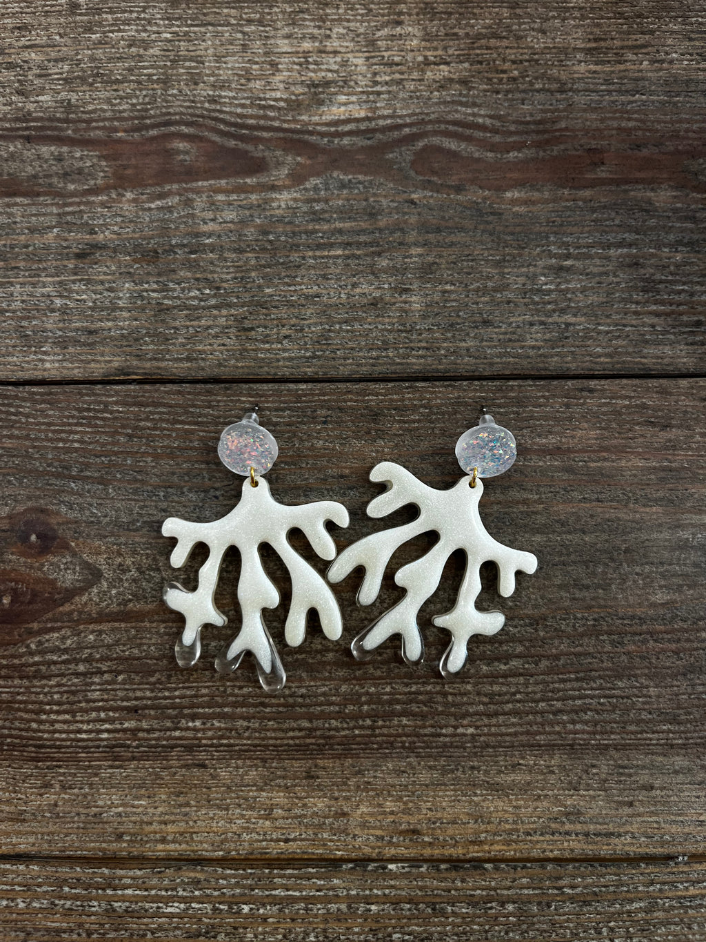 Boucle en résine corail XL