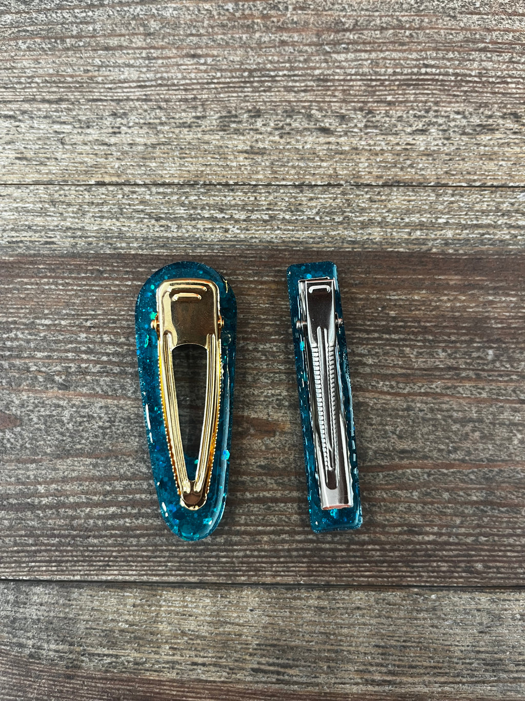 Barrettes bleues 2 en résine