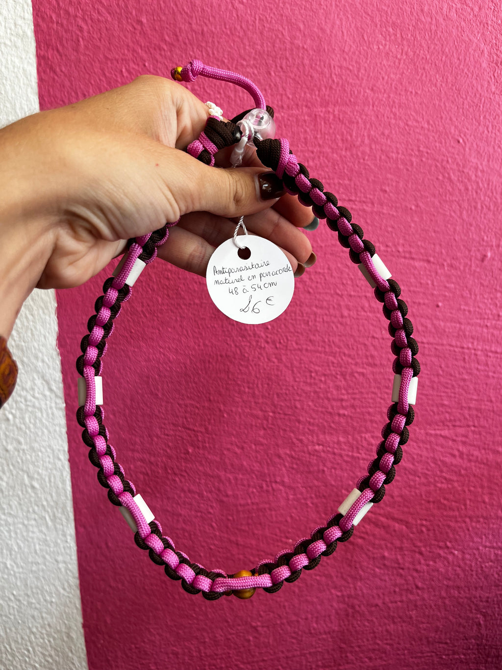 Collier antiparasitaire paracorde (48 à 54cm)