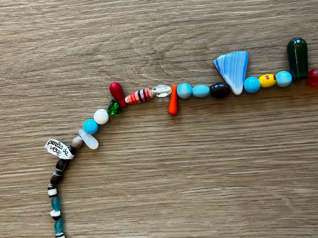 Collier multicolore perles de verre