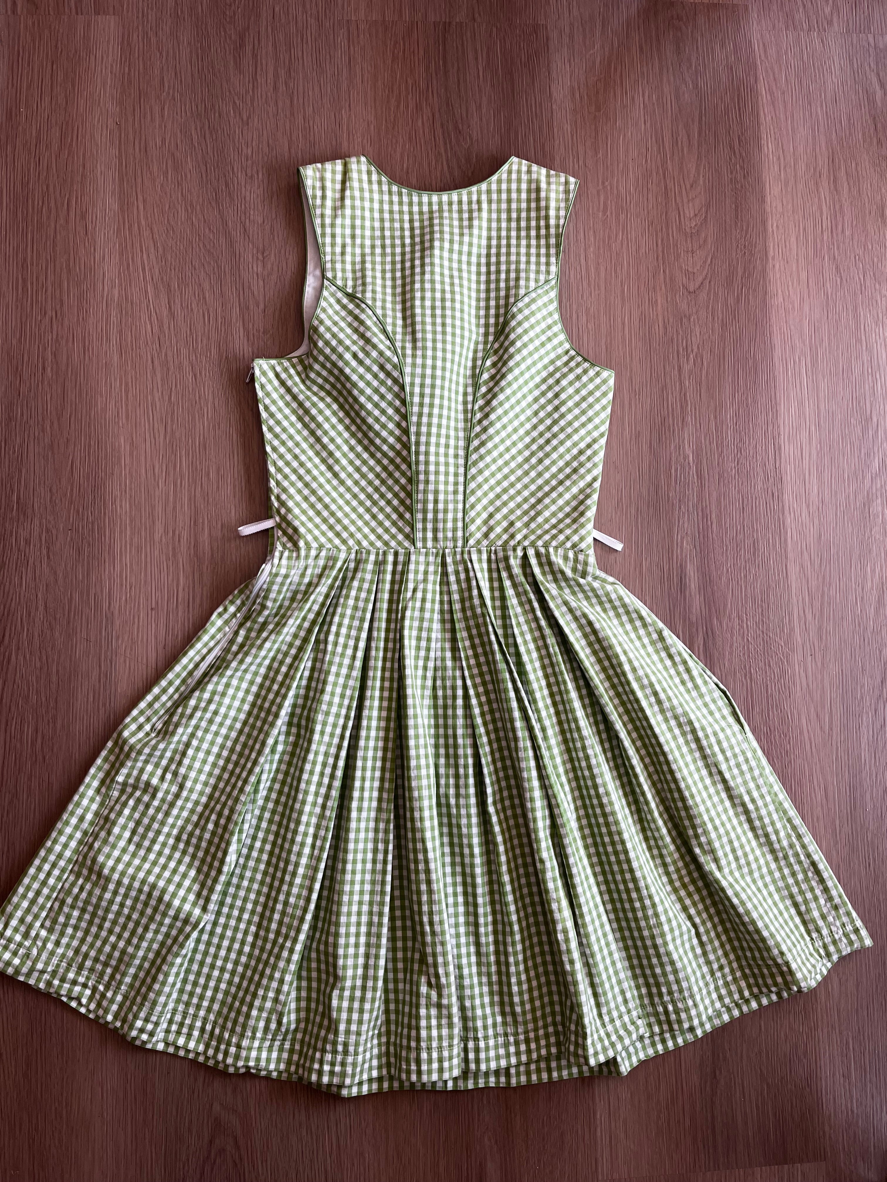 Robe Vichy verte autrichienne