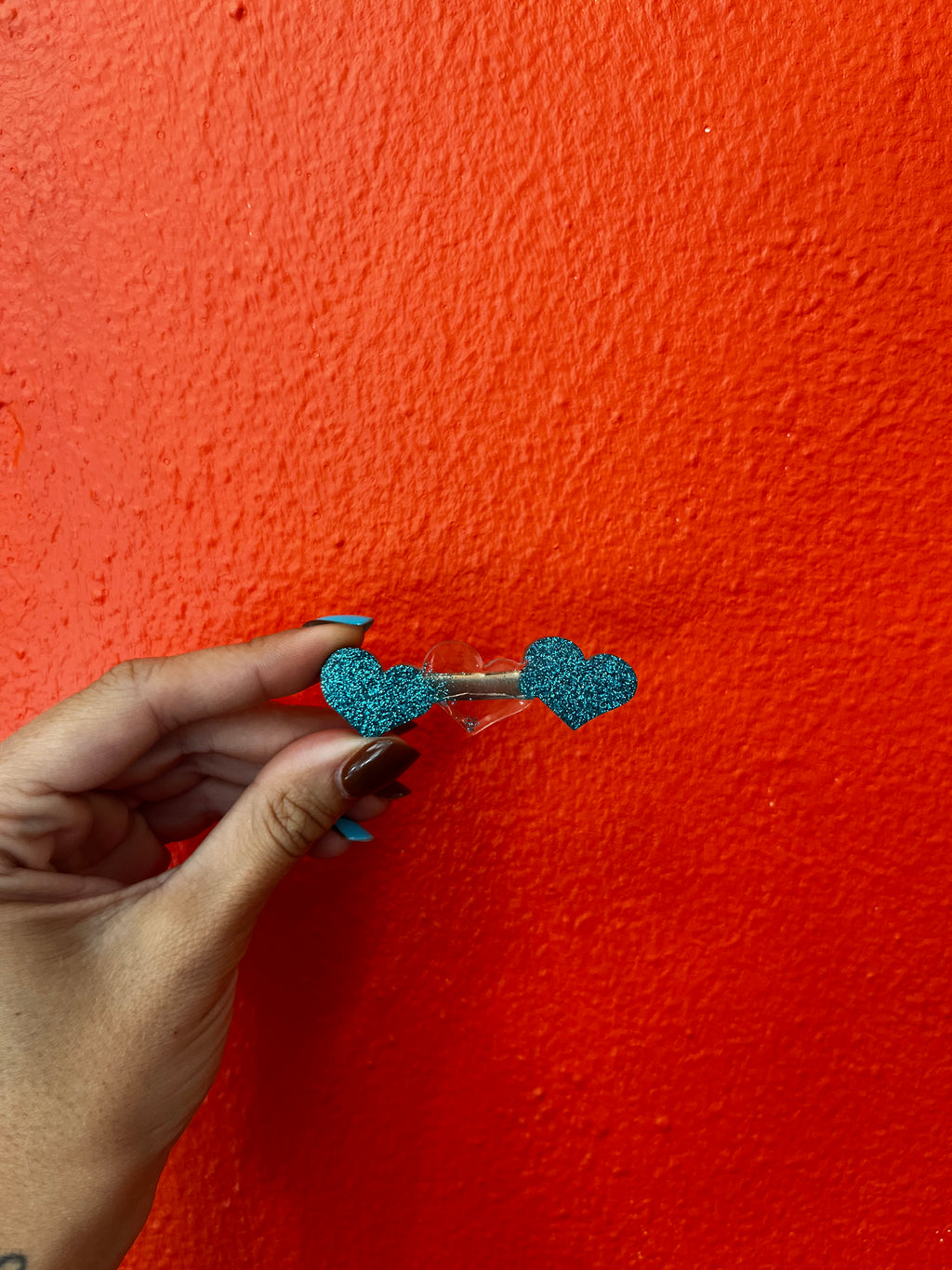 Barrette cœur bleue en résine