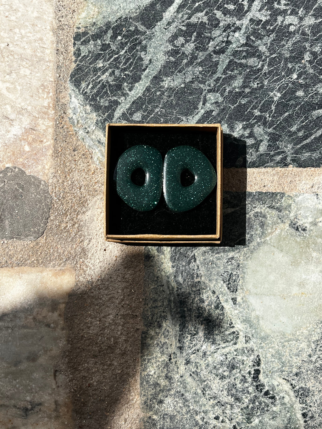 Boucle ovale kaki