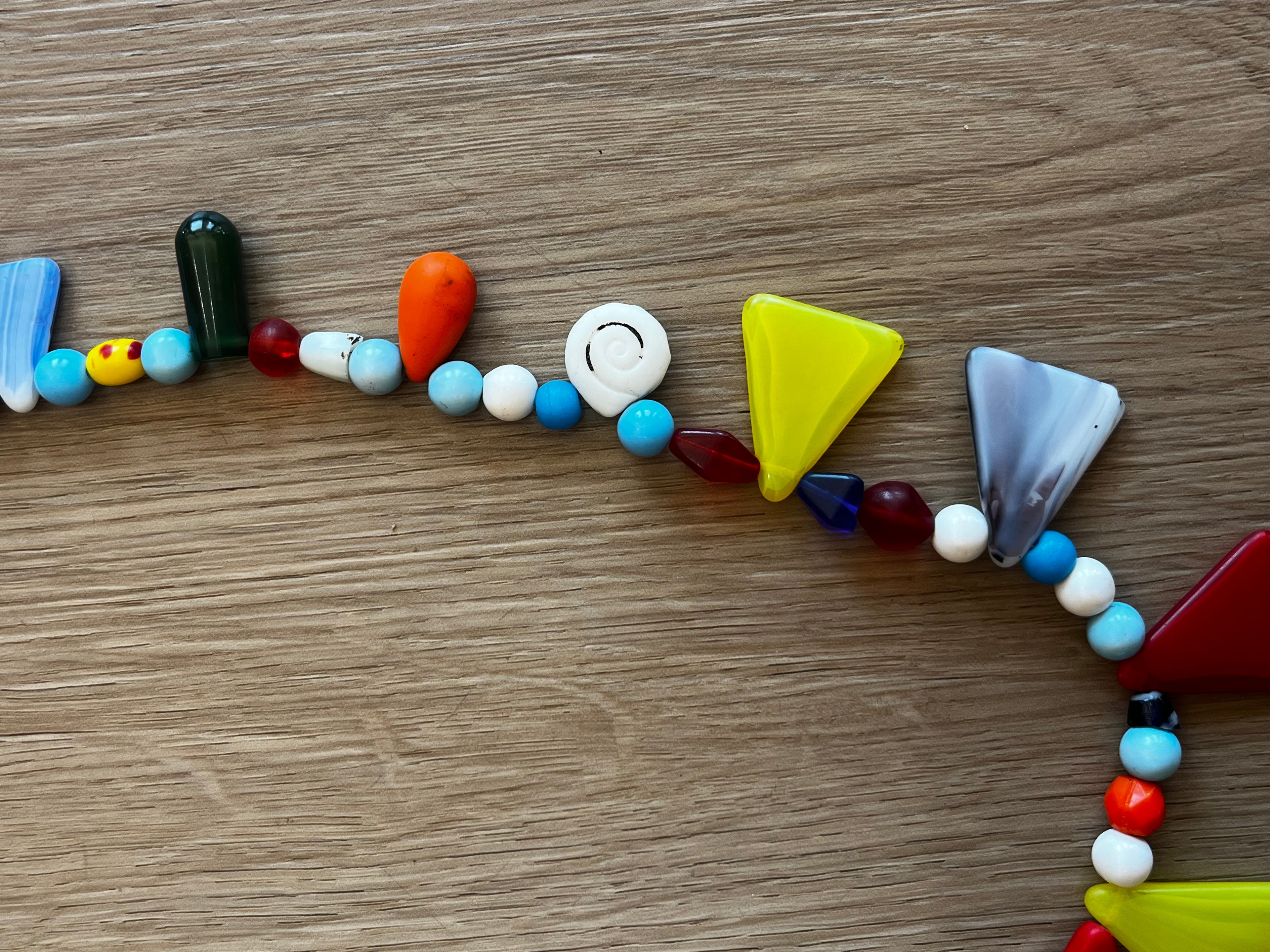 Collier multicolore perles de verre