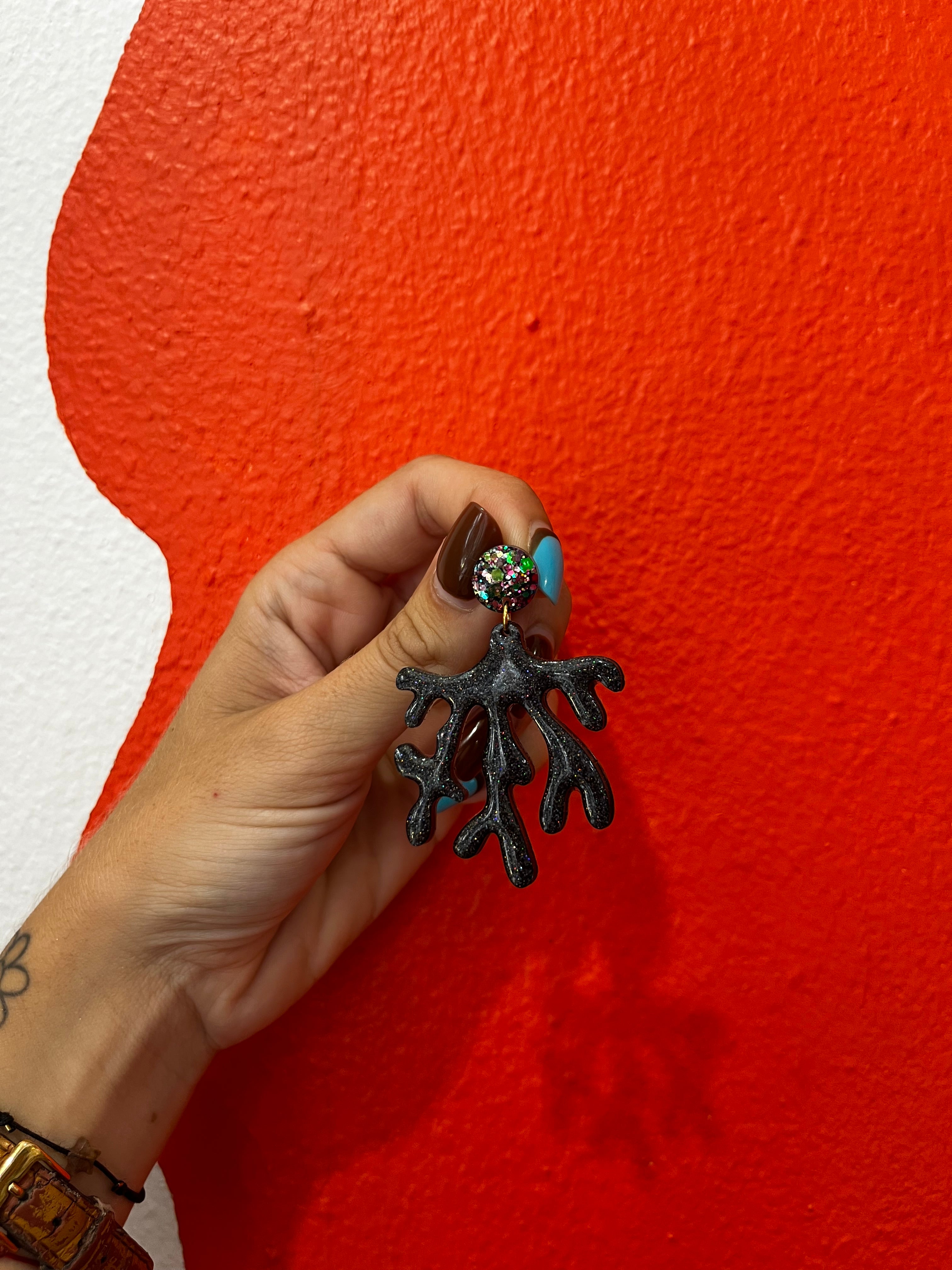 Boucle en résine corail XL