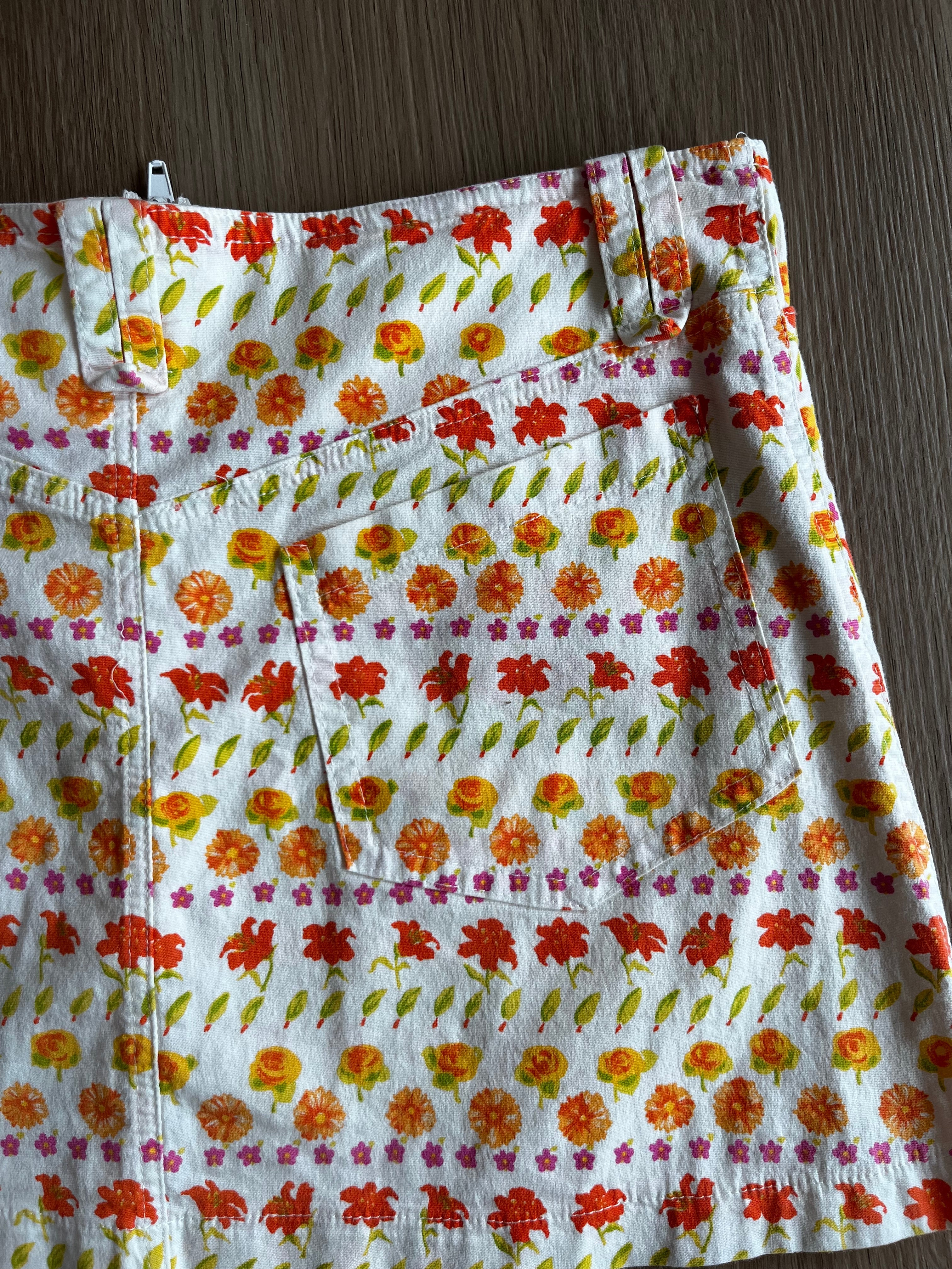 Mini jupe vintage à fleurs