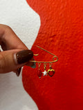 Petite broche plaquée or