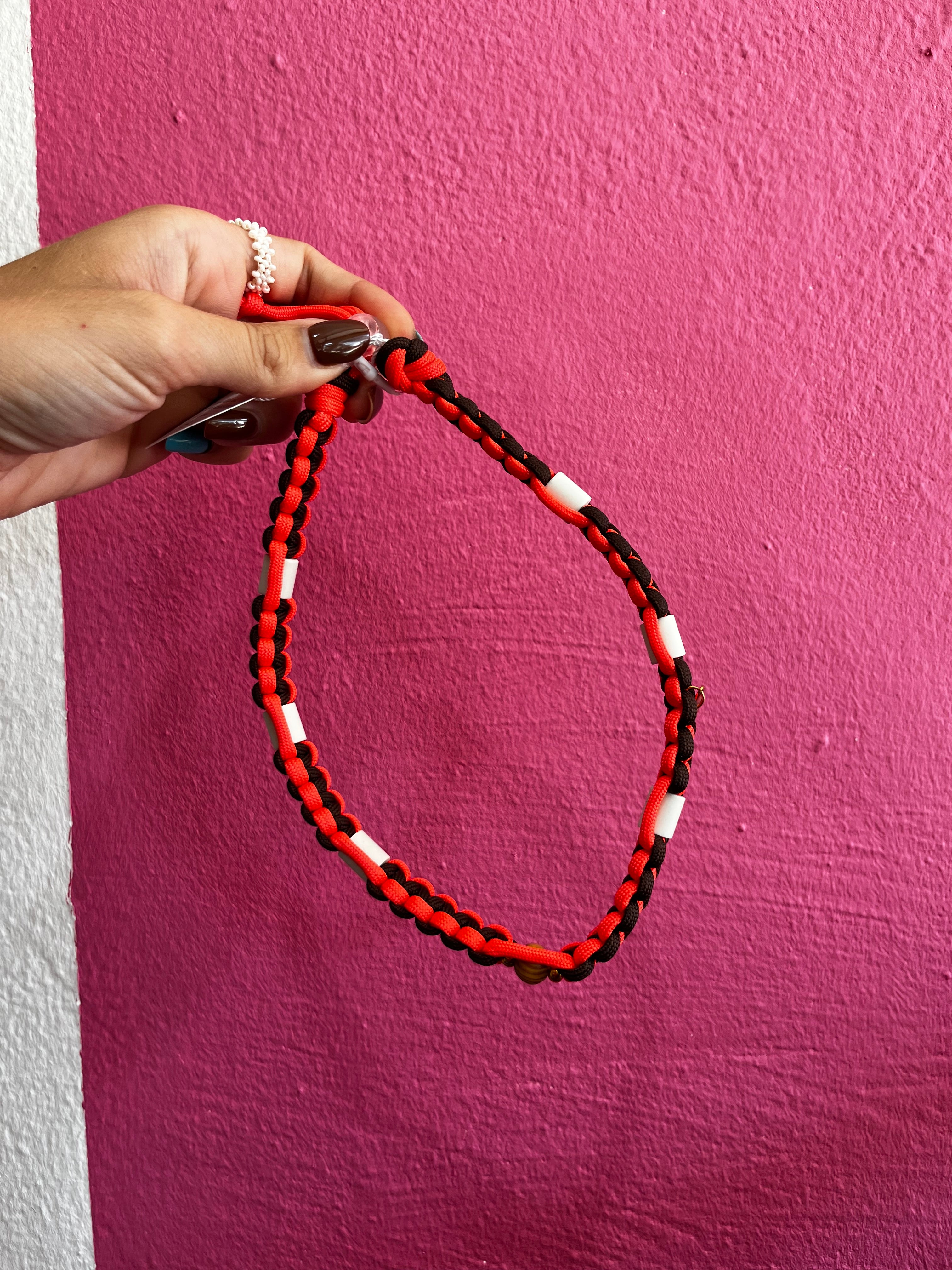 Collier antiparasitaire paracorde (42 à 48cm)